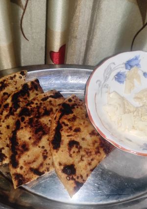 मूली का पराठा (mooli ka paratha recipe in Hindi) रेसिपी मुख्य फोटो