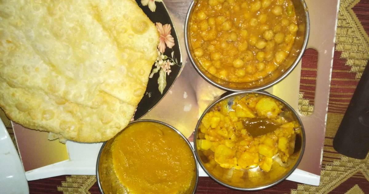 Halwa puri with chickpeas, potatoes tarkari🔥🔥😋 Recipe by Fatima Mustafa