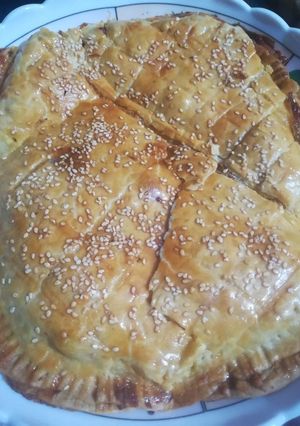 A picture of Keema and potatoes in pastry puff.
