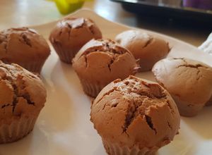 Une photo de Cupcakes à la farine de châtaignes au cœur fondant à la crème de marron