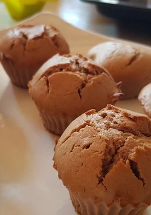 Une photo de Cupcakes à la farine de châtaignes au cœur fondant à la crème de marron