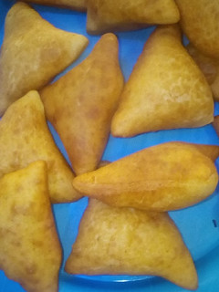 A picture of Lemon flavored mini mandazi.