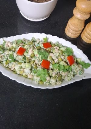 عکسی از دستور سالاد کینوا ولوبیا سفید