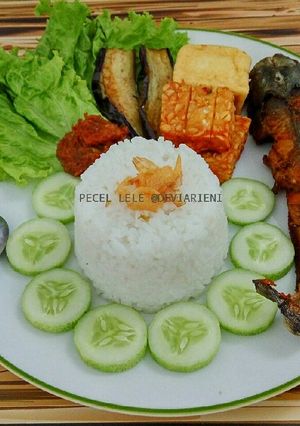 Foto resep Pecel Lele Sambal Terasi #sarapan #day3