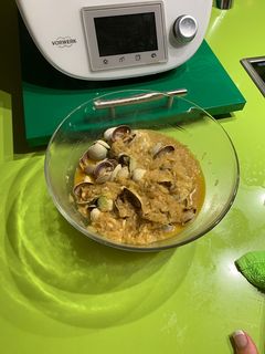 Una foto de Almejas a la marinera en Thermomix rápidas 😀