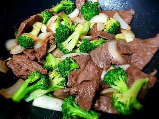 Beef Teriyaki & Broccoli Stir Fry