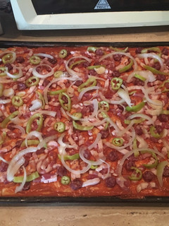 Magyaros Pizza recept fotója