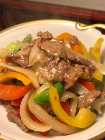 Easy Way Make Recipe Where Is the Beef? Here It Is! Stir Fried Beef and Bell Peppers that is Really Delicious, Addictive}