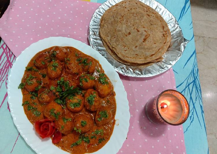 Recipe of Ultimate Kashmiri shahi dam aloo with paratha