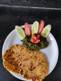 सरसों का साग (Sarson ka saag recipe in Hindi) रेसिपी मुख्य फोटो