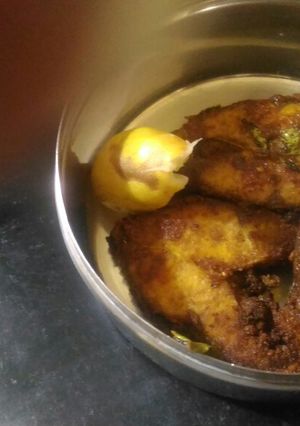 A picture of Lemon fish fry.