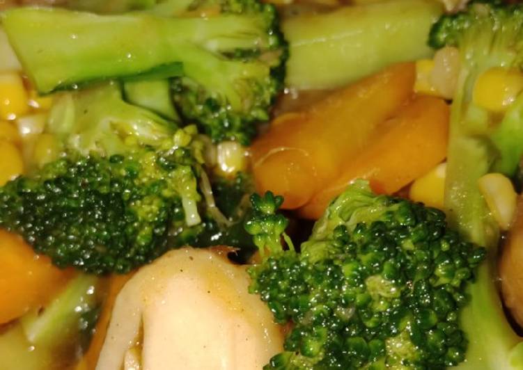 Langkah Mudah untuk Membuat Cha brokoli jamur kancing yang Bikin Ngiler