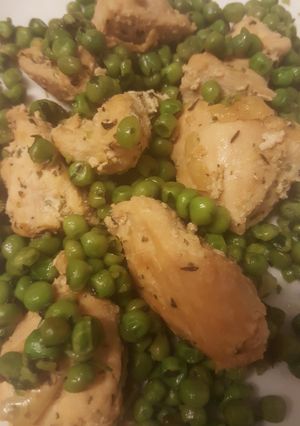 Une photo de Mélange escalopes&petits pois
