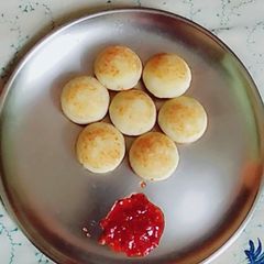 A picture of Suji Appe.