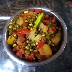 A picture of Veg Saprounds Salad.