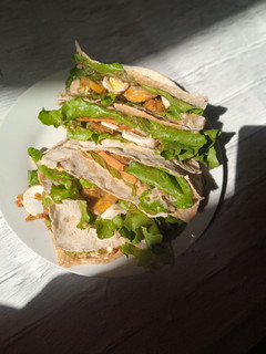 A picture of Pita pocket.