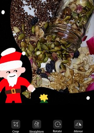 सेहत भरे बीज और ड्राई फ्रूट्स (SEhat bhare beej aur dry fruits recipe in Hindi) रेसिपी मुख्य फोटो