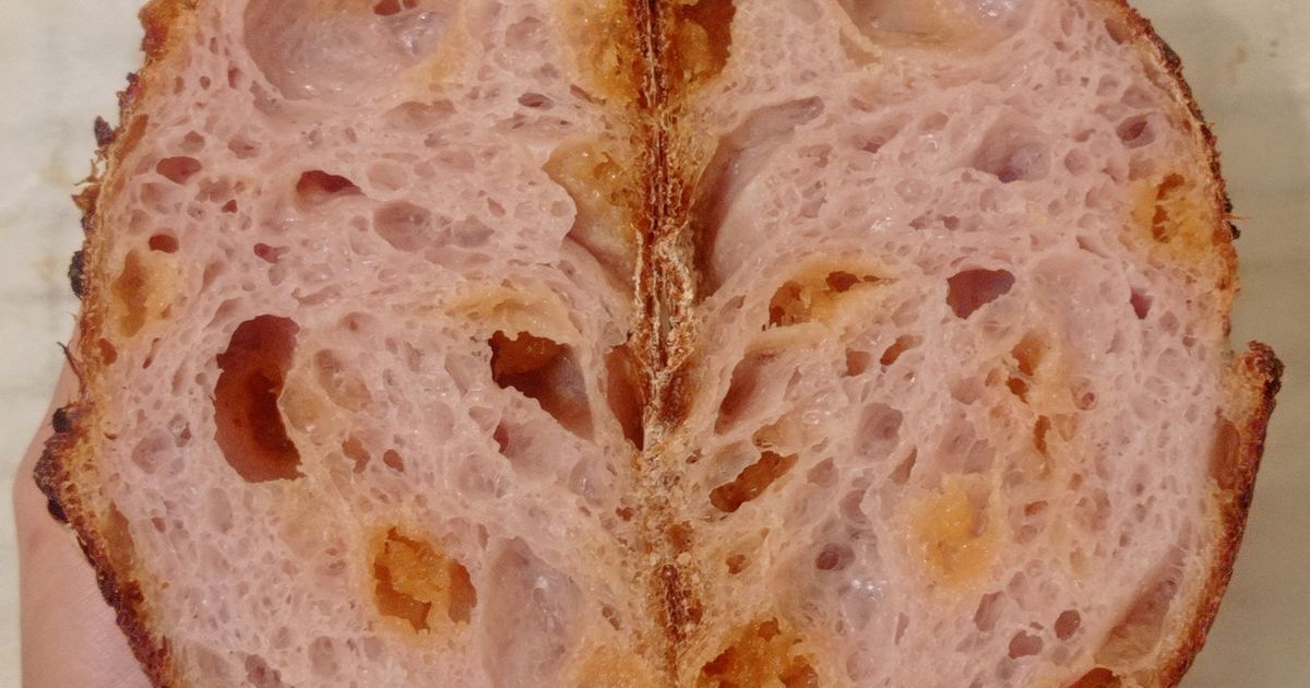 Nastar Ubi Ungu Sourdough Bread