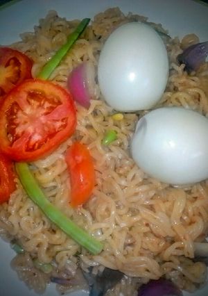 A picture of Easy noodles mmn khaleel's kitchen.