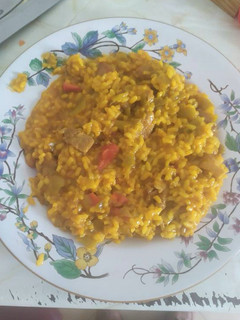 Una foto de Arroz con magra casero