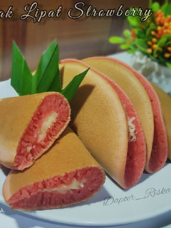 Foto resep Martabak lipat strowberry