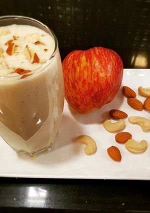 A picture of Healthy Weight loss Apple Smoothie.