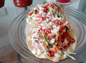 Una foto de Tostadas de Surimi Especial