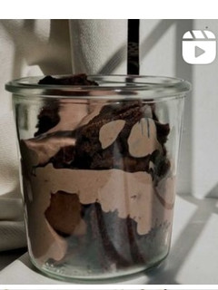 Una foto de Fudge de chocolate con proteína