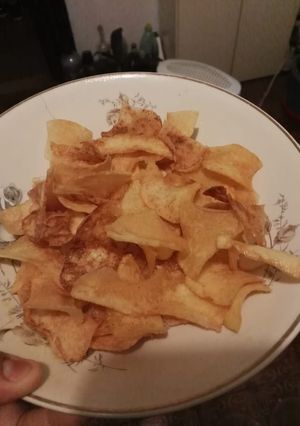 Una foto de Papas fritas de bolsa (CASERAS)