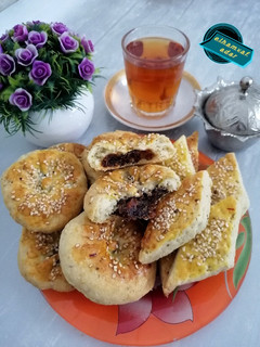 عکسی از دستور کلوچه خرمایی کنجدی الهام پز