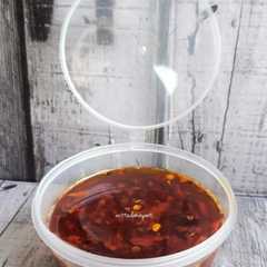 A picture of Chilli Oil Simple.