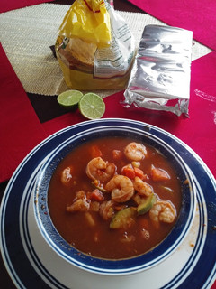 Una foto de Caldo de camarones a la diabla🍤