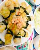 Bắp cải cuộn thịt tôm sốt cà chua