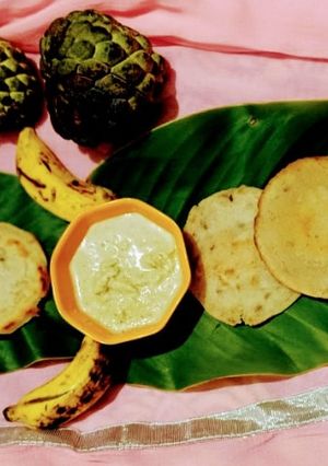 उपवासाचे पॅनकेक (upwasacha pancake recipe in marathi) रेसिपी चे मुख्य फोटो 