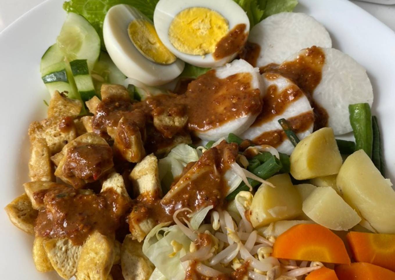 GADO-GADO