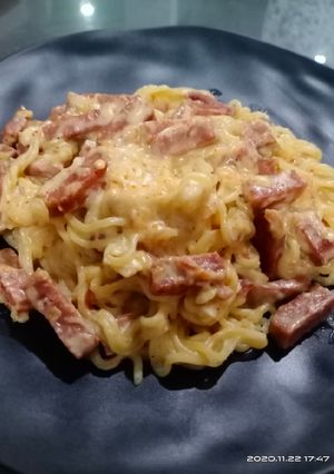 Foto resep Indomie kuah susu a.k.a Carbonara