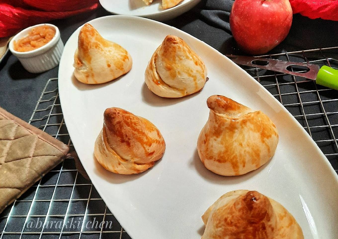 Apple Pie Cones