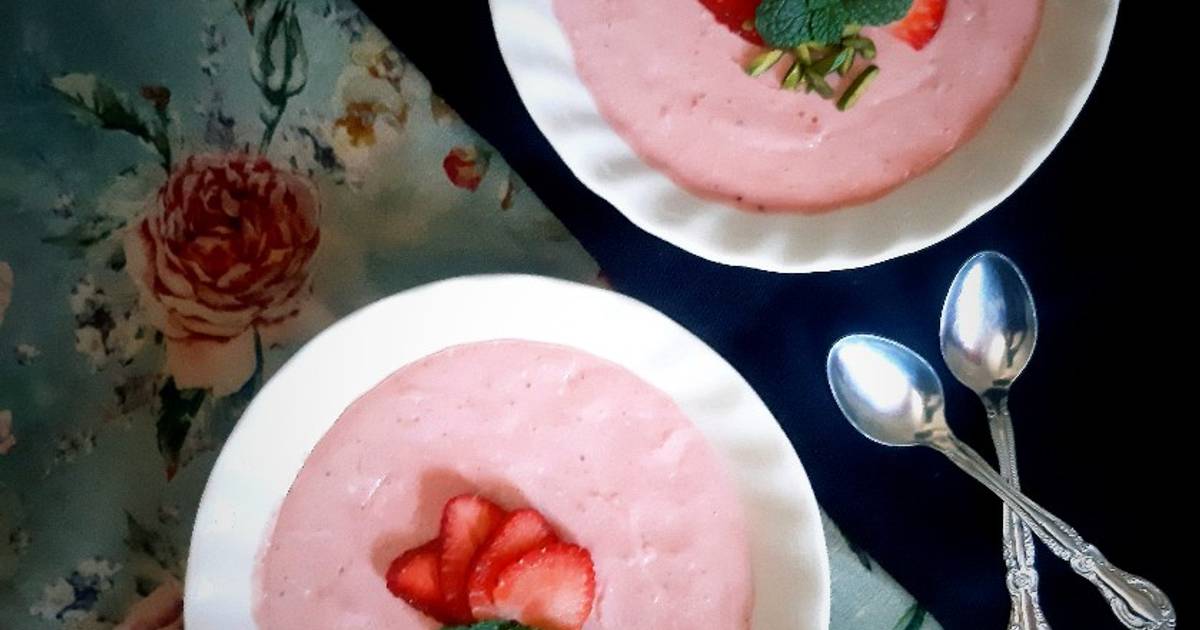 Strawberry Bhappa DOI (Steamed Strawberry Curd/ Yoghurt) Recipe by