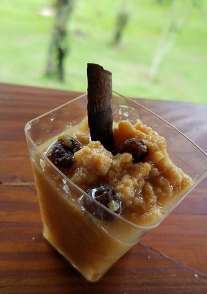 Una foto de Dulce de Leche cortada (Cortadito)