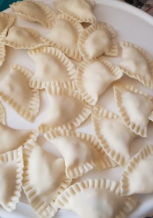 Una foto de Pierogi