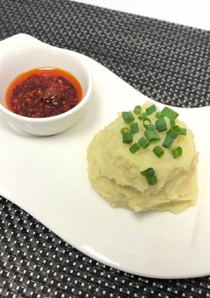 รูปของ Mashed Potato with Taberu Rayu