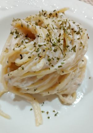 Foto di Spaghetti alla crema di ricotta tonno e prezzemolo