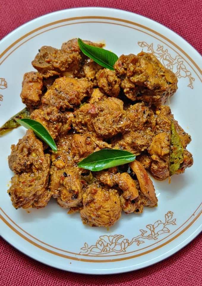 கோழி சுக்கா வறுவல் செய்முறை முக்கிய புகைப்படம்