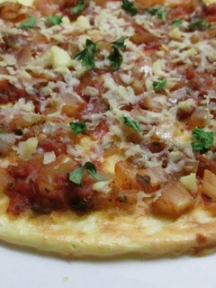 Una foto de Pizza con masa de queso dietética
