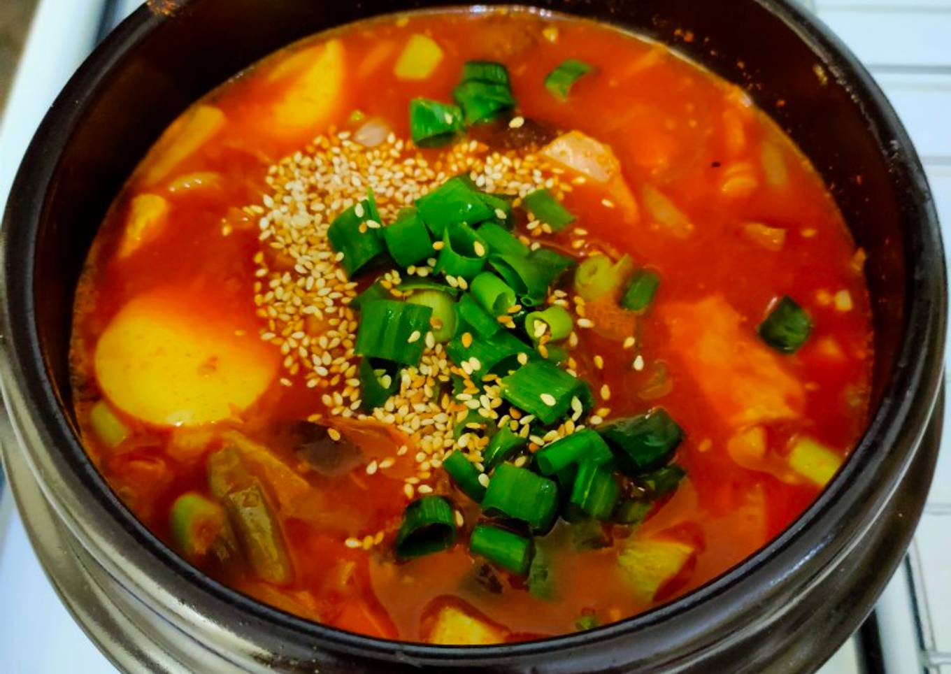 Kimchi Jjigae