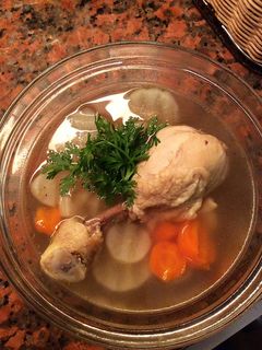 รูปของ ต้มจืดน่องไก่หัวไชเท้า