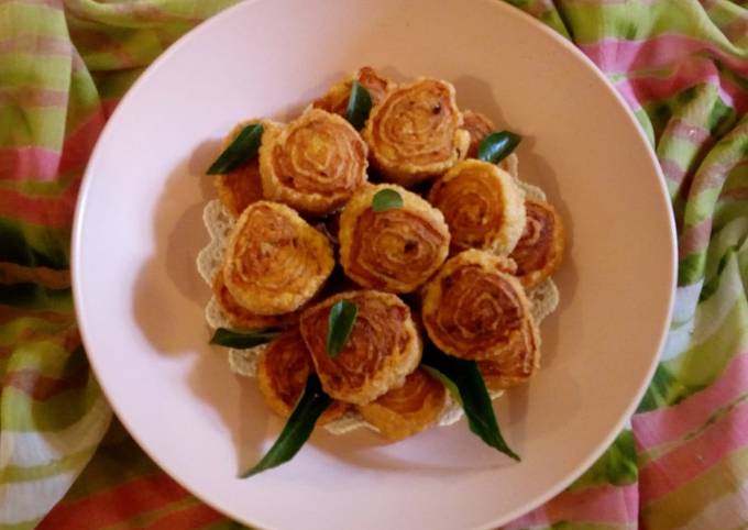 Recipe of Award-winning Bhakarvadi(potato pinwheels)#plus3ingredients