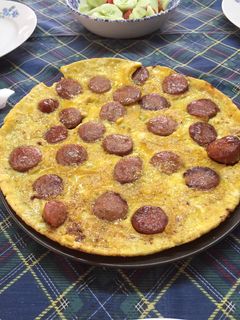 Φωτογραφία της συνταγής Ομελέτα με χωριάτικο λουκάνικο