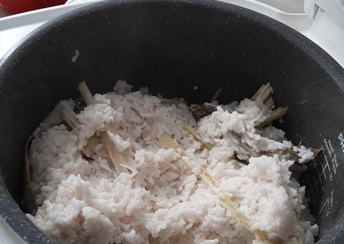 Resep Nasi uduk rice cooker