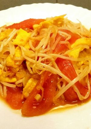 Foto resep Telur masak tomat dan taoge